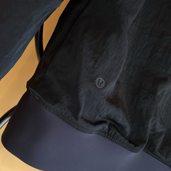 LULULEMON Serene Traveler Reversible Bomber - Picture 9 of 16